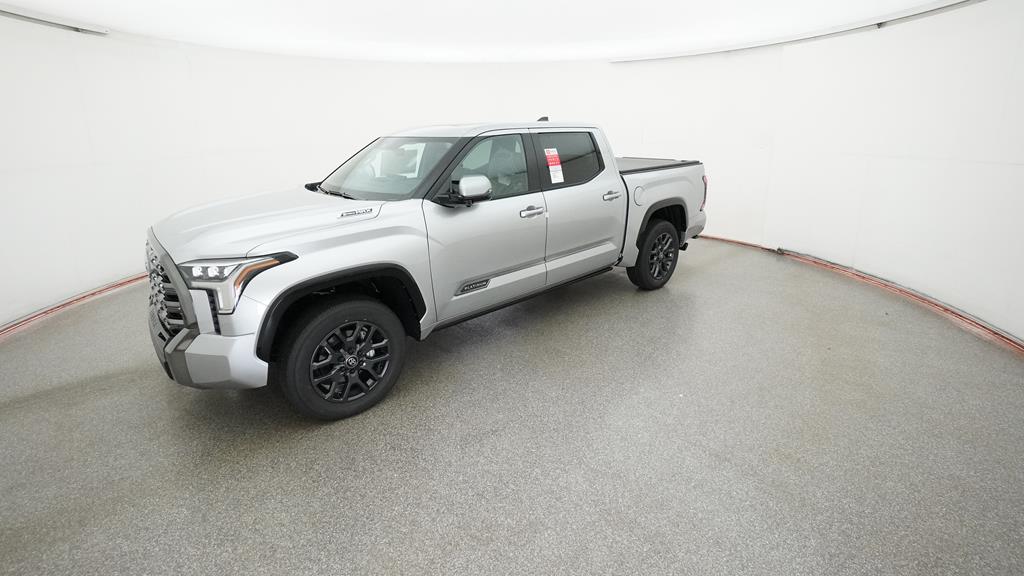 2025 Toyota Tundra Platinum's photo