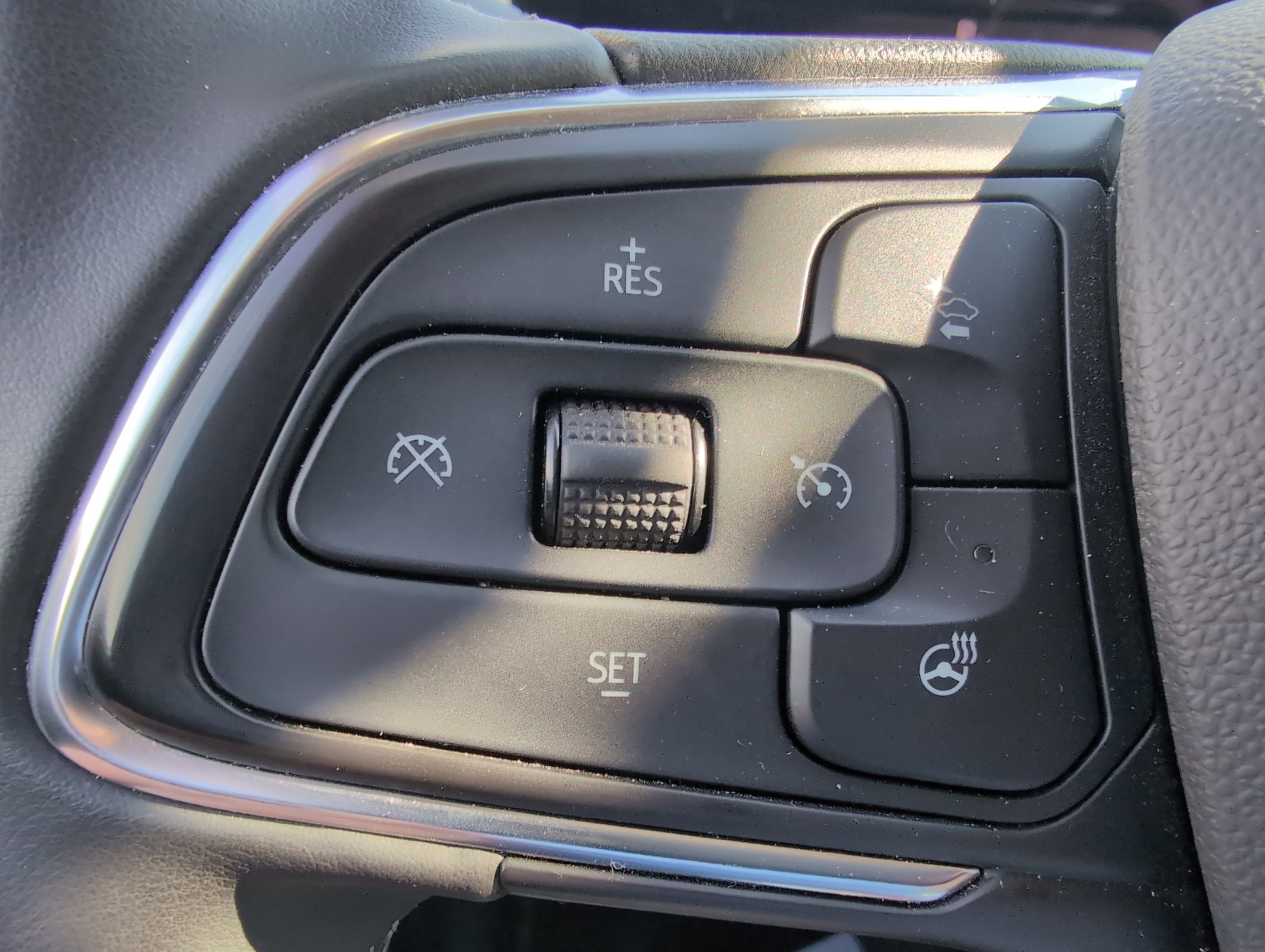 2024 Buick Encore GX Avenir photo 15