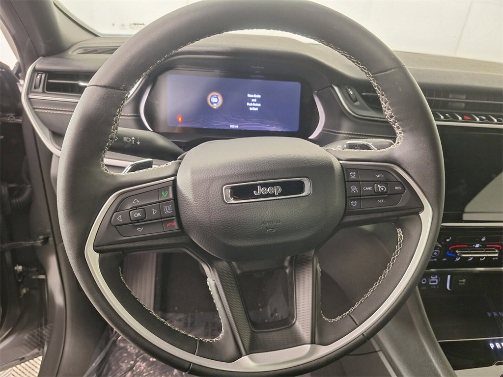 2025 Jeep Grand Cherokee Altitude X photo 13