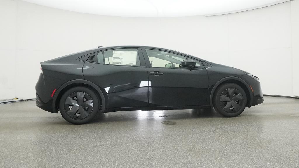 2026 Toyota Prius LE photo 26