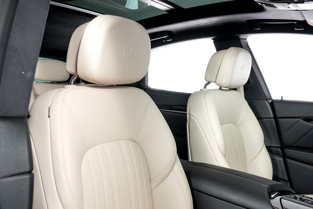 2022 Maserati Levante GT photo 48