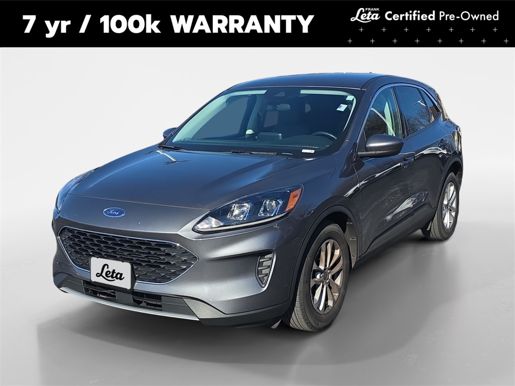 2021 Ford Escape SE's photo