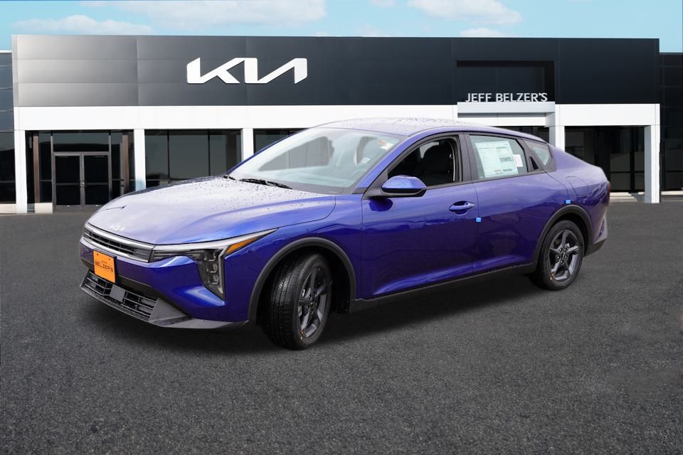 2025 Kia K4 LXS photo 7