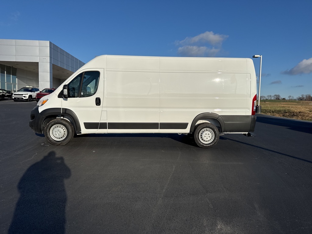 2026 Ram ProMaster 3500 photo 3