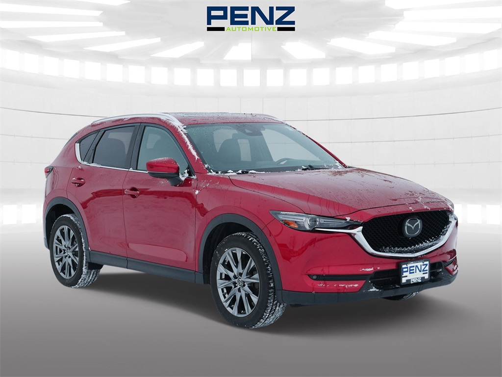 2019 Mazda CX-5 Signature's photo