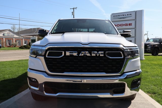 2025 Ram 1500 Big Horn photo 3