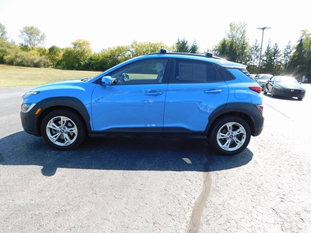 2022 Hyundai Kona SEL photo 6