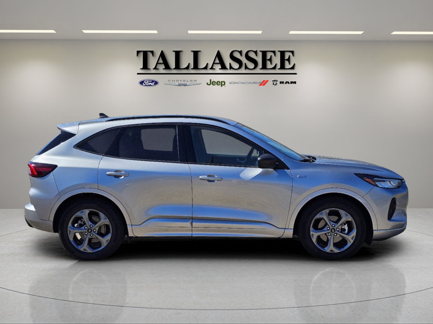 2024 Ford Escape ST-Line photo 3
