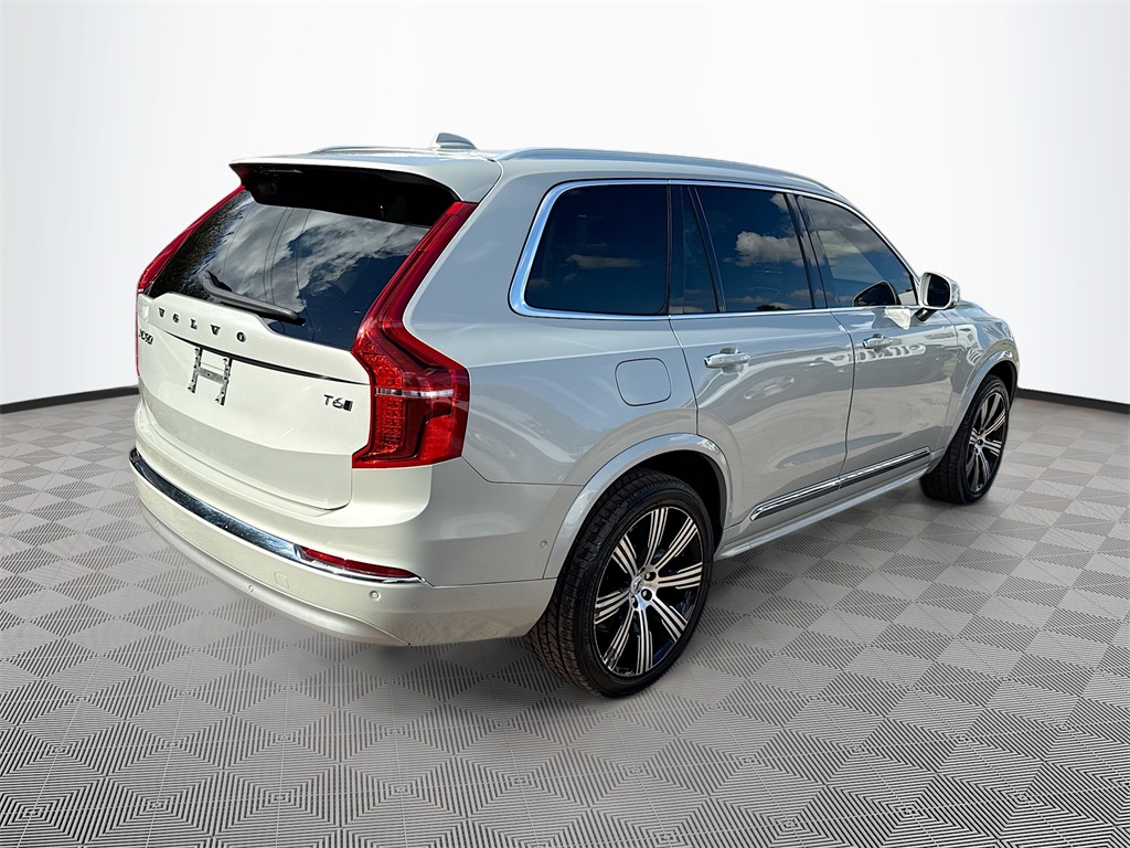 2022 Volvo XC90 T6 Inscription photo 4