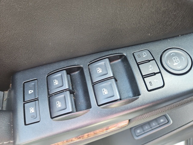 2020 Chevrolet Tahoe Premier photo 21