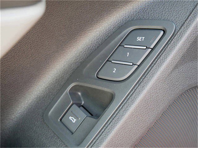 2022 Audi Q3 S line Premium Plus photo 18