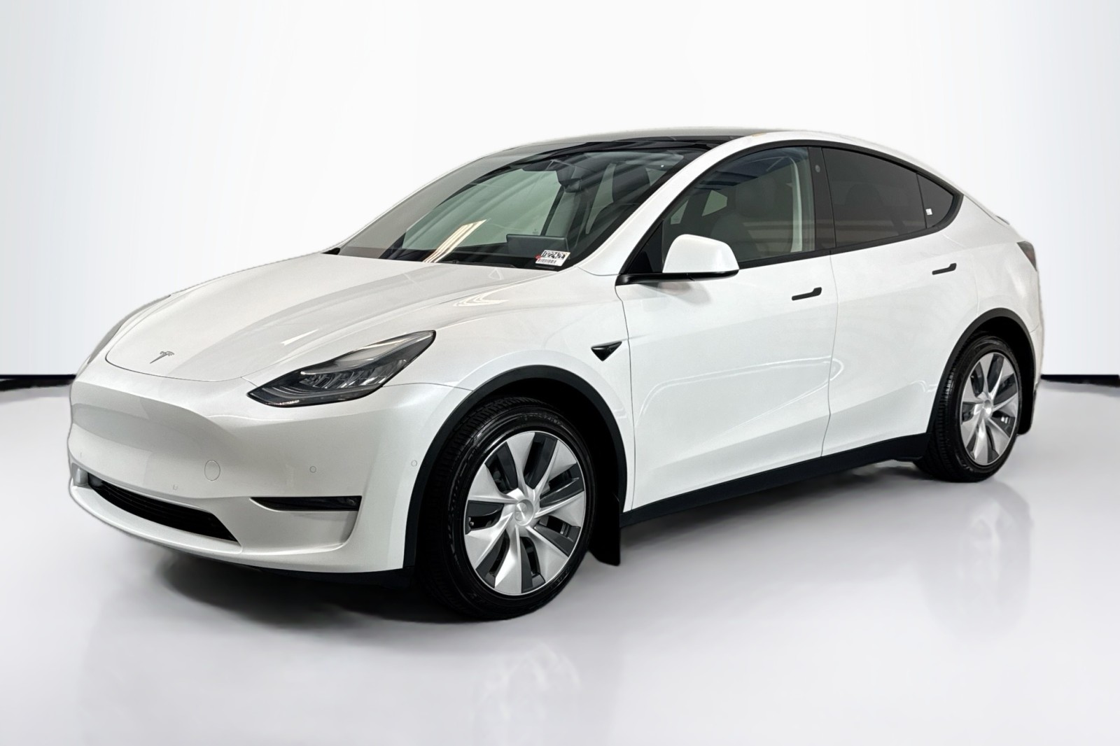 2021 Tesla Model Y Long Range's photo