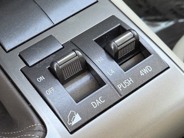 2019 Lexus GX 460 photo 13