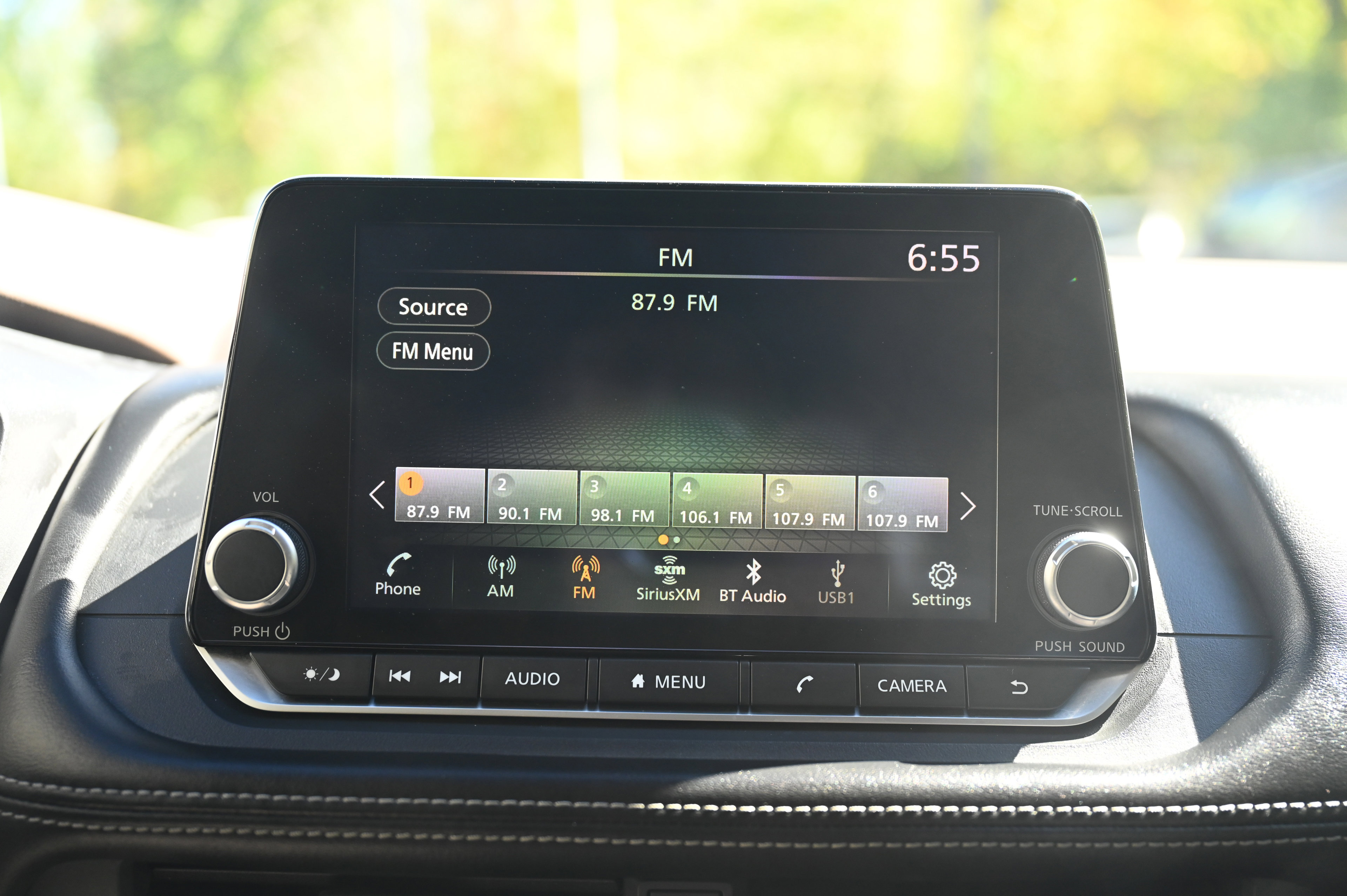 2023 Nissan Rogue SV photo 13