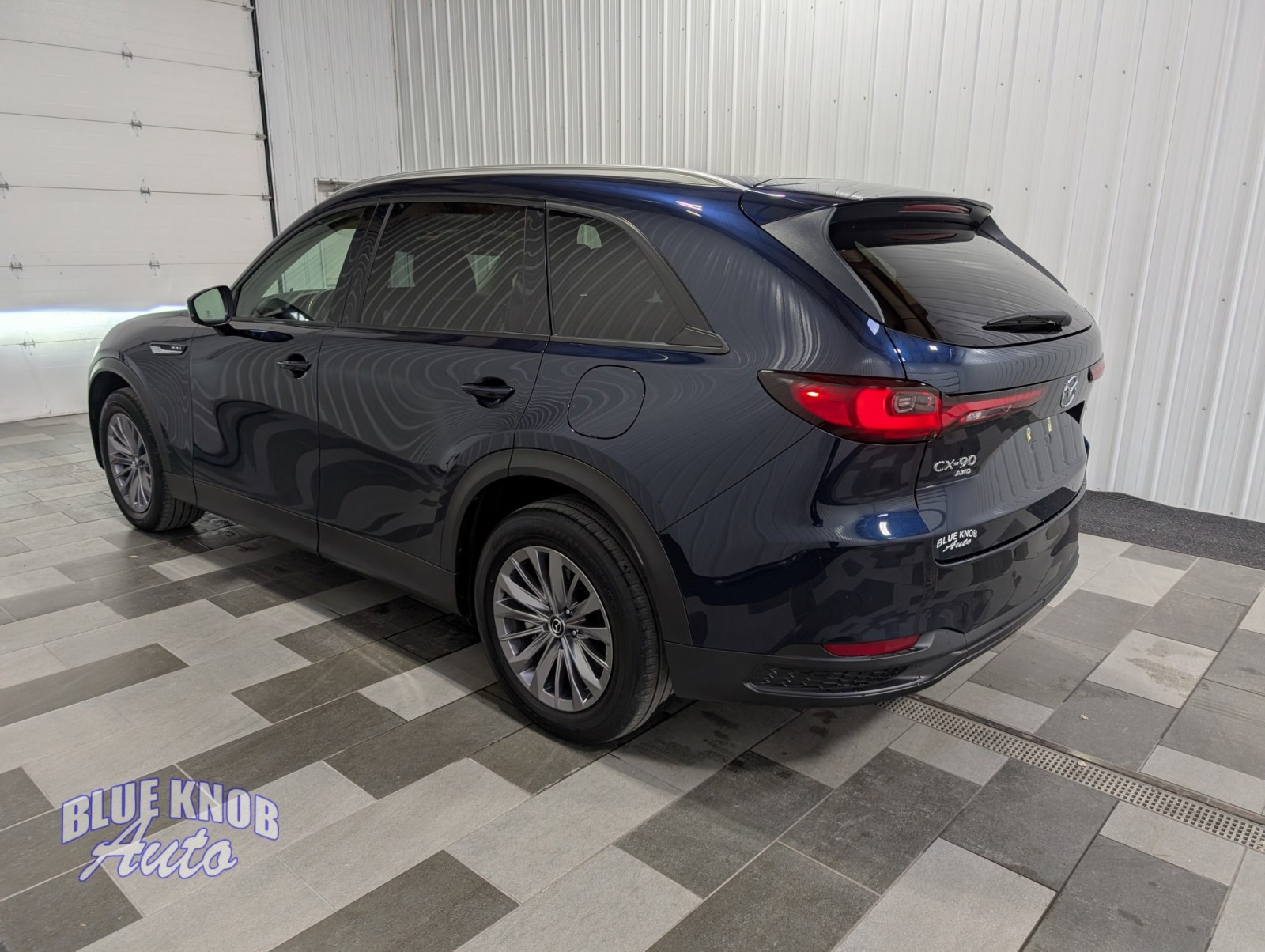 2025 Mazda CX-90 Preferred photo 2