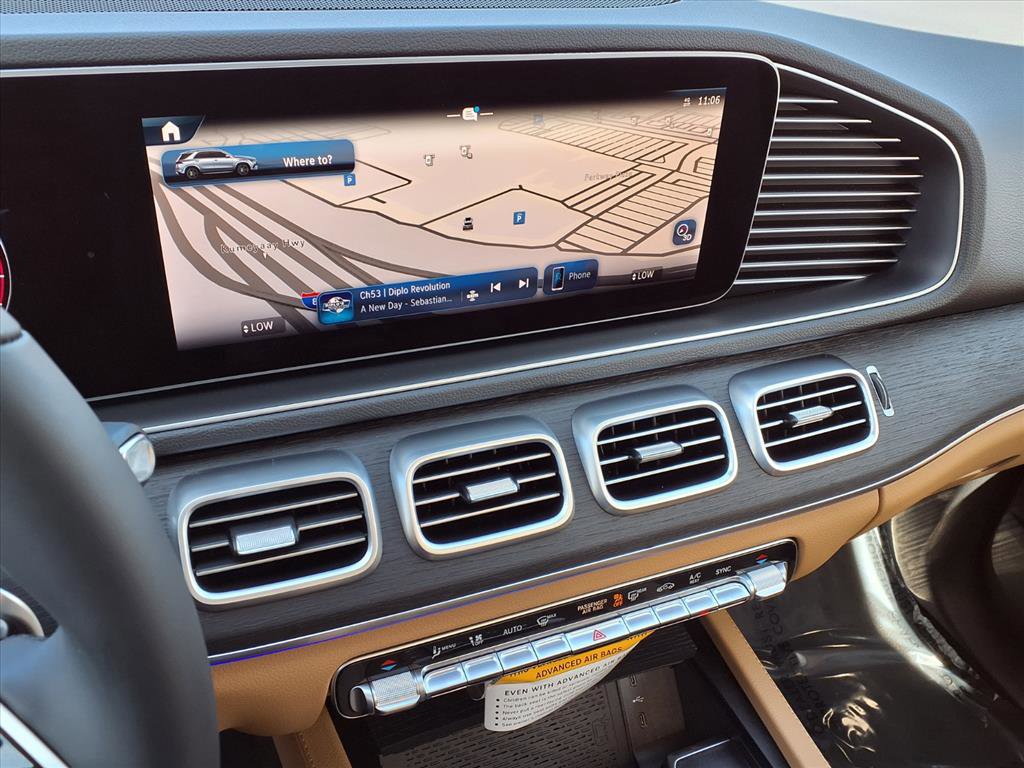 2026 Mercedes Benz GLE 450 4MATIC photo 2