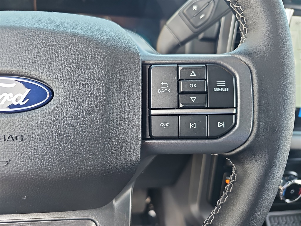 2025 Ford F-150 XLT photo 16