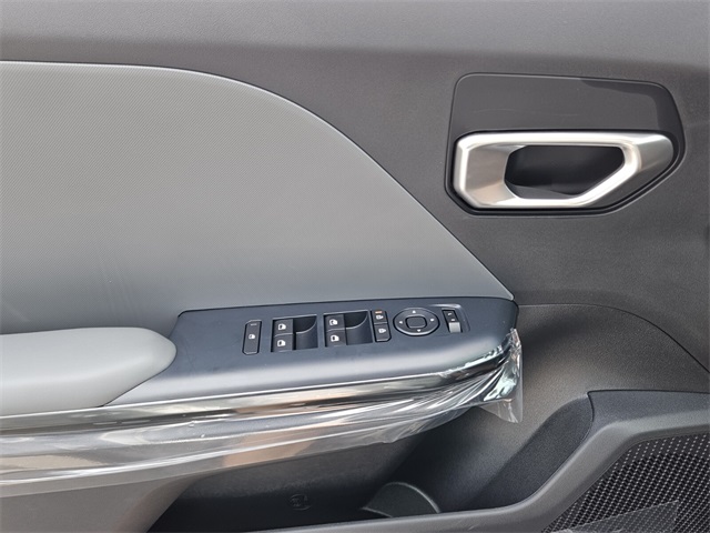2025 Kia K4 LXS photo 19
