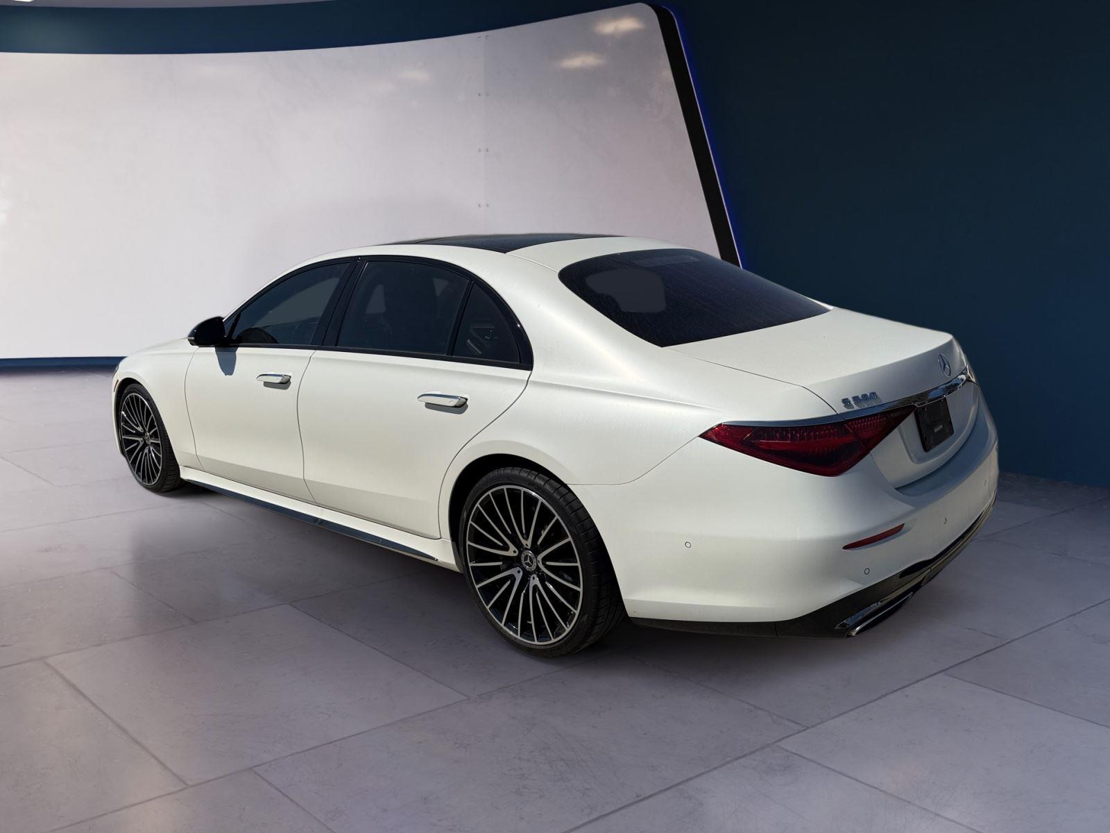 2023 Mercedes Benz S 580 4MATIC photo 3