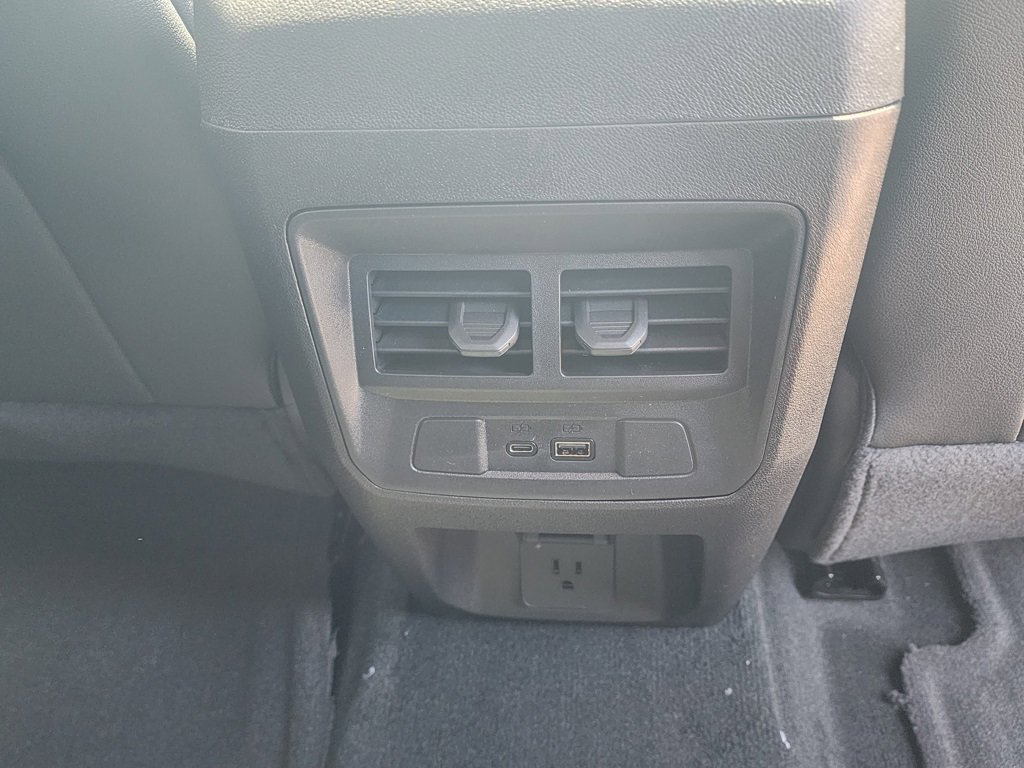 2025 Gmc Canyon Elevation photo 43