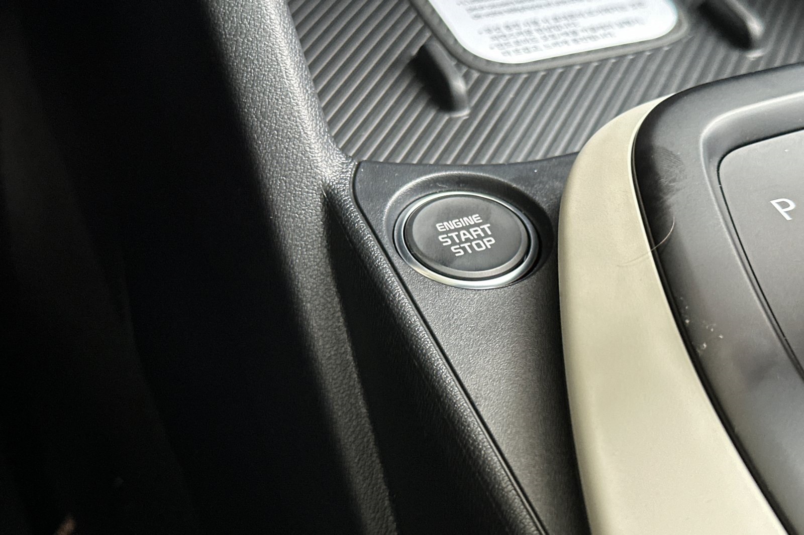 2025 Kia K4 GT-Line photo 15