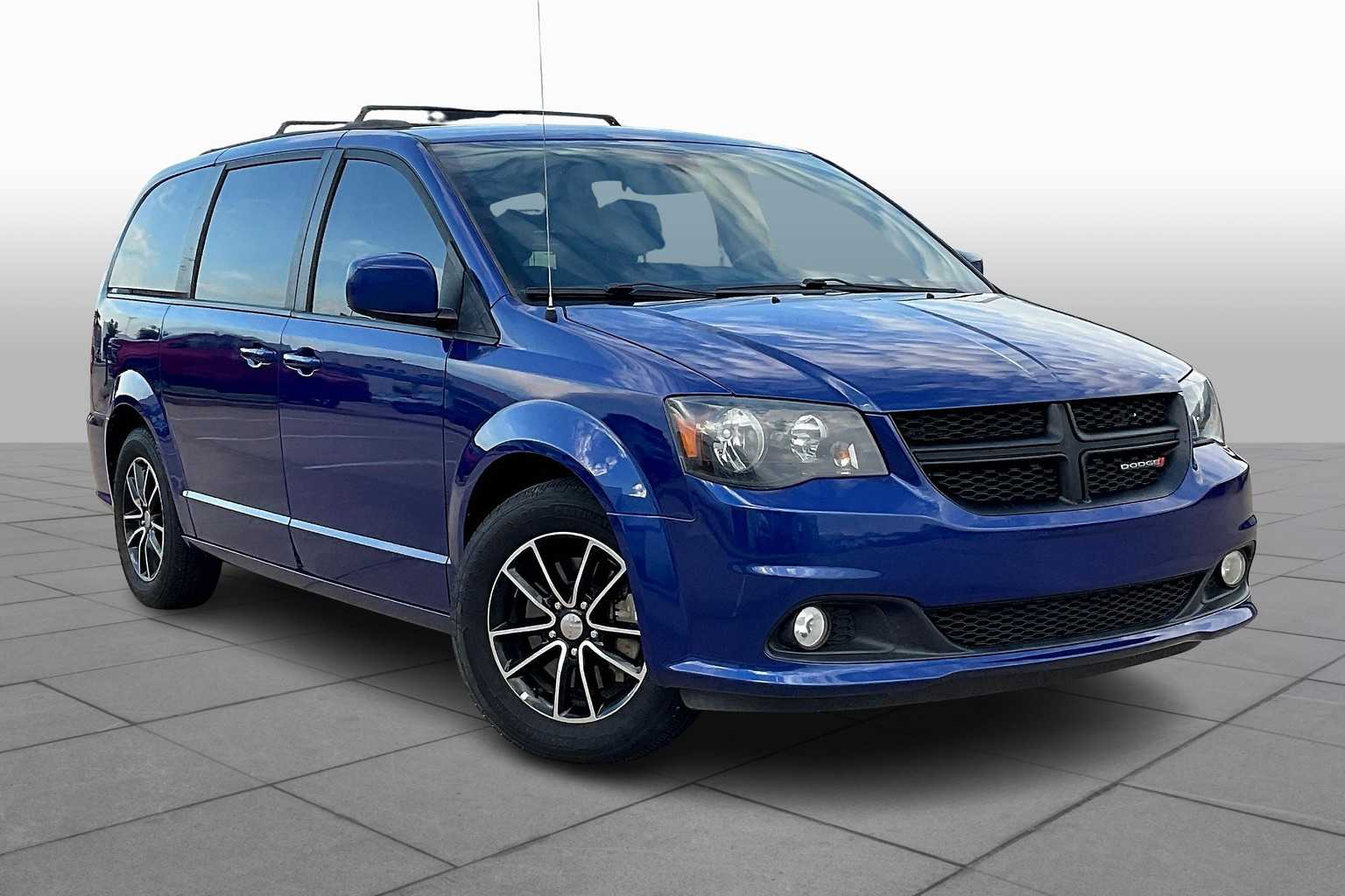 2019 Dodge Grand Caravan GT photo 3