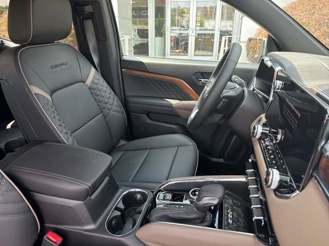 2025 Gmc Canyon Denali photo 33