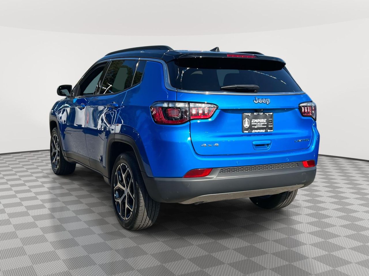 2024 Jeep Compass Limited photo 4