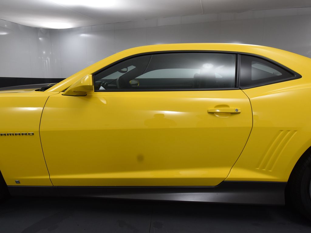 2010 Chevrolet Camaro 2SS RS photo 30
