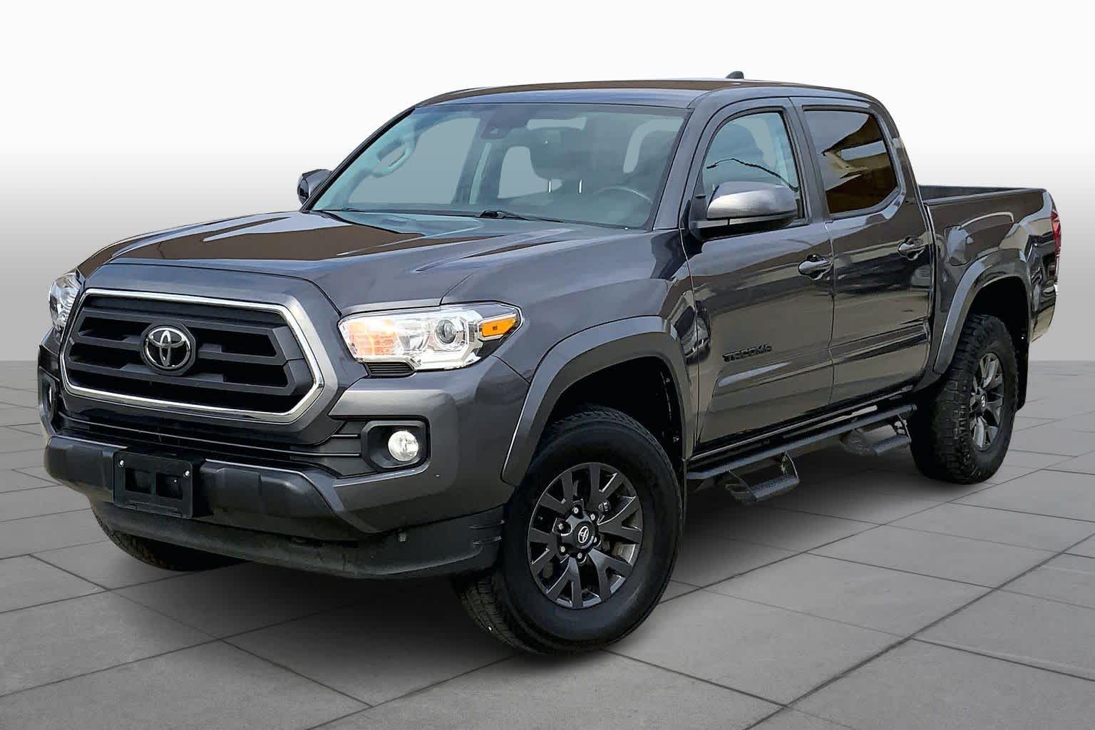 2023 Toyota Tacoma SR5's photo