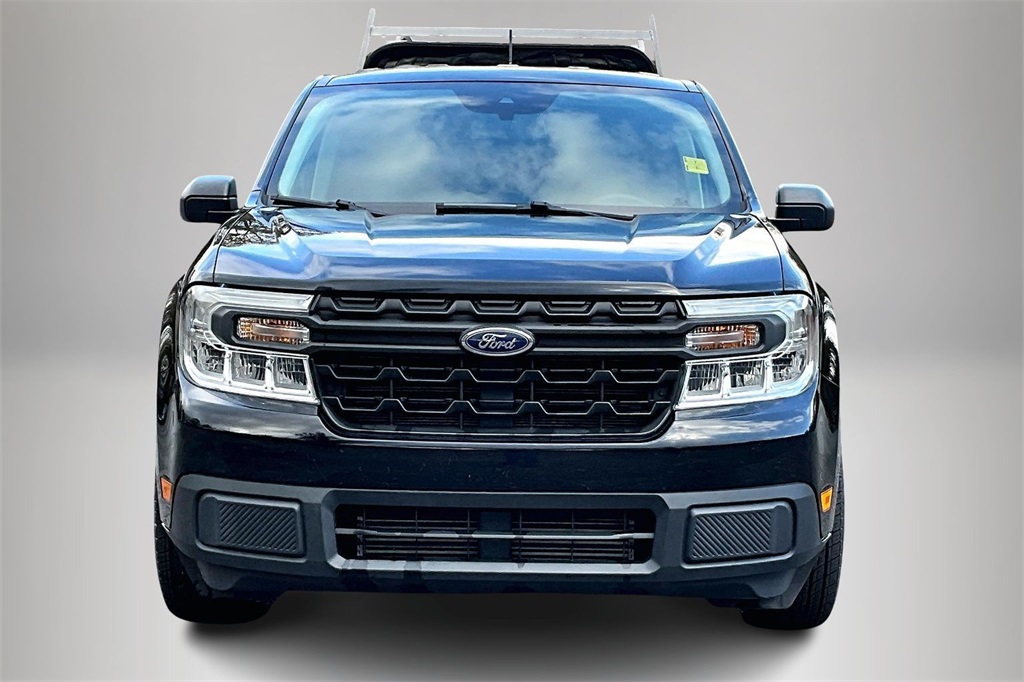 2022 Ford Maverick XL photo 2