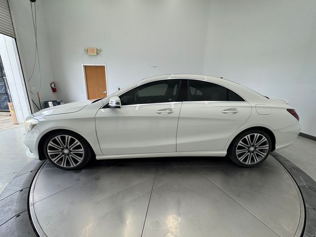 2017 Mercedes Benz CLA 250 photo 14