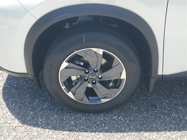 2026 Nissan Rogue SV photo 3