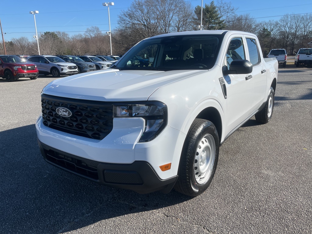 2026 Ford Maverick XL's photo