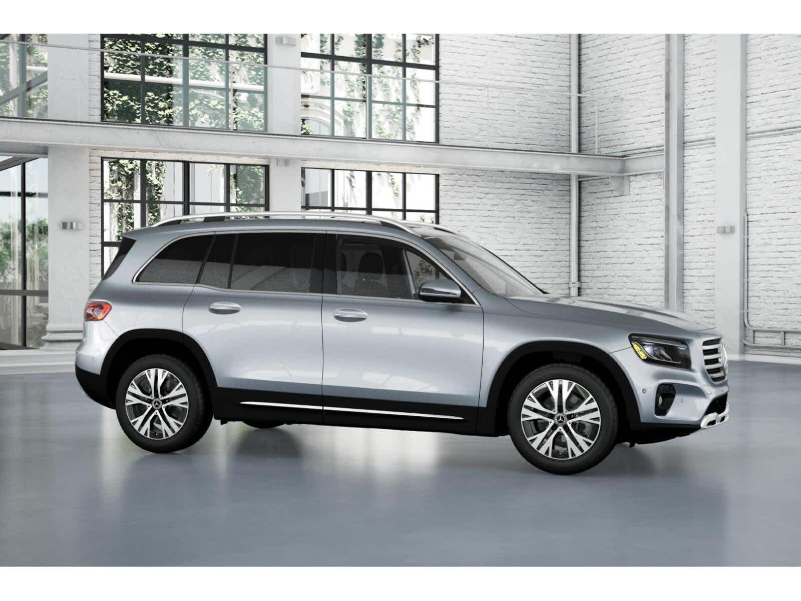 2026 Mercedes Benz GLB 250 photo 12