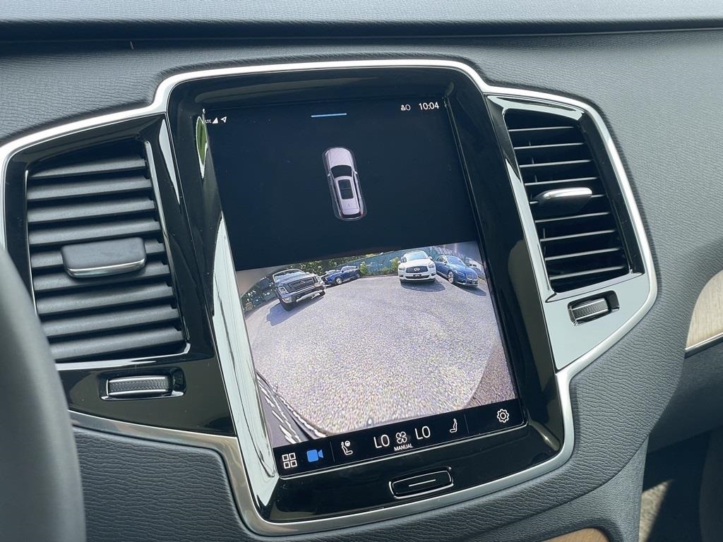 2023 Volvo XC90 Plus photo 18