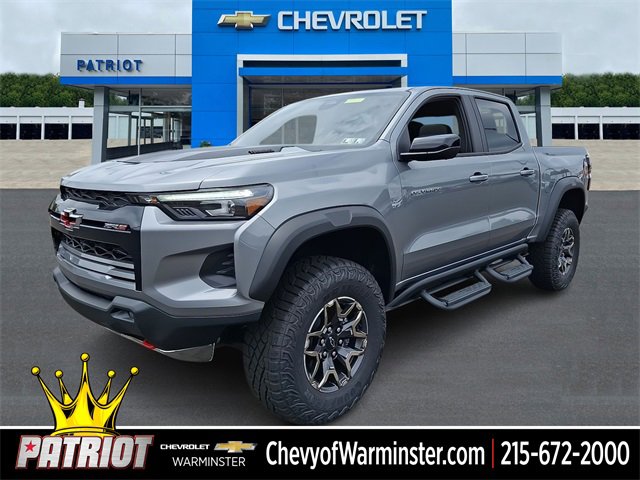 2025 Chevrolet Colorado ZR2's photo
