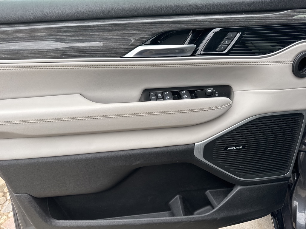 2022 Jeep Wagoneer Series II photo 28