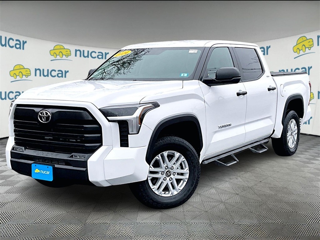 2024 Toyota Tundra SR5 photo 3
