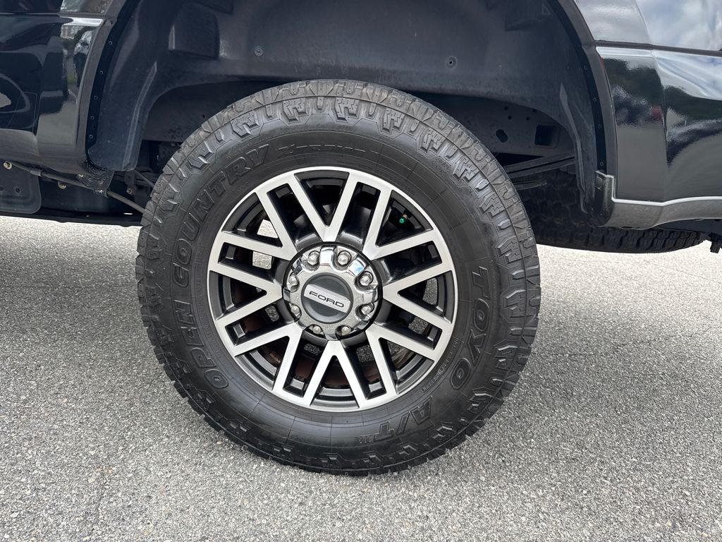 2018 Ford F-250 photo 17