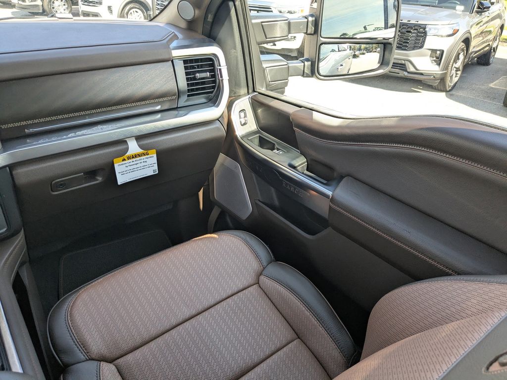 2026 Ford F-350 King Ranch photo 18