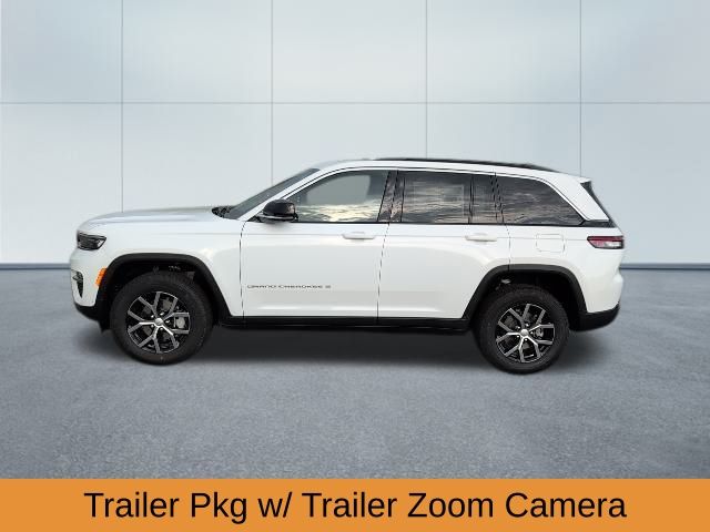 2025 Jeep Grand Cherokee Limited photo 3