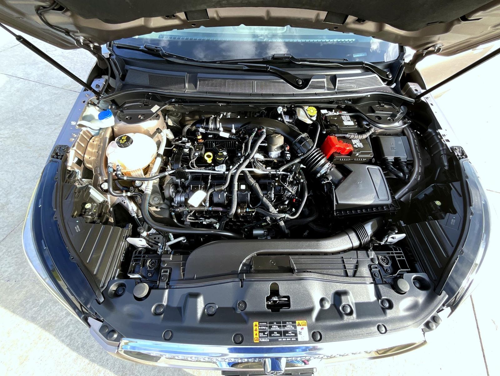 2021 Lincoln Corsair Standard photo 24
