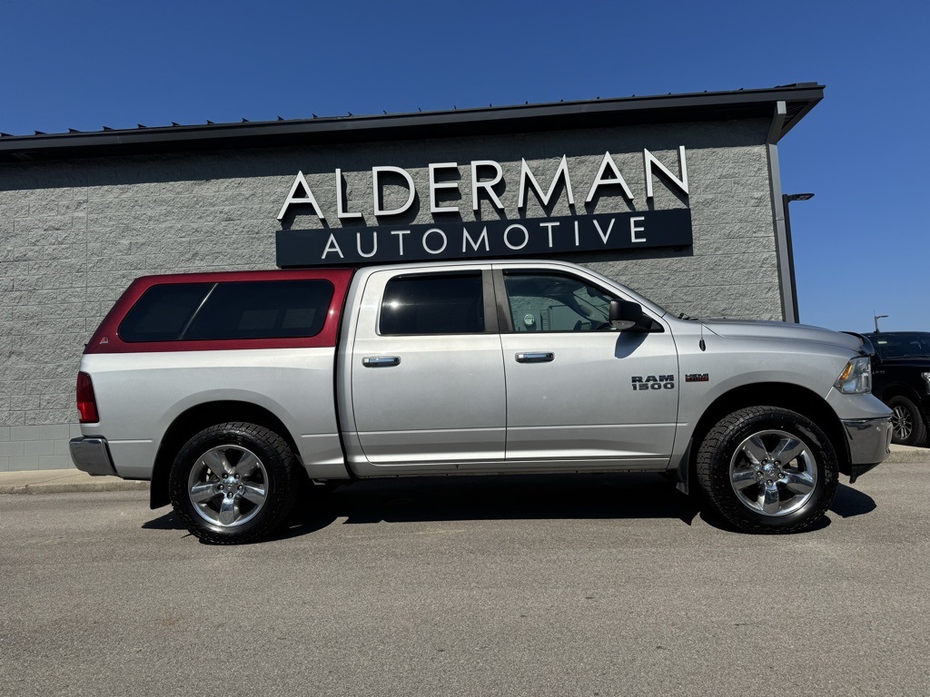 2016 Ram 1500 Big Horn photo 2
