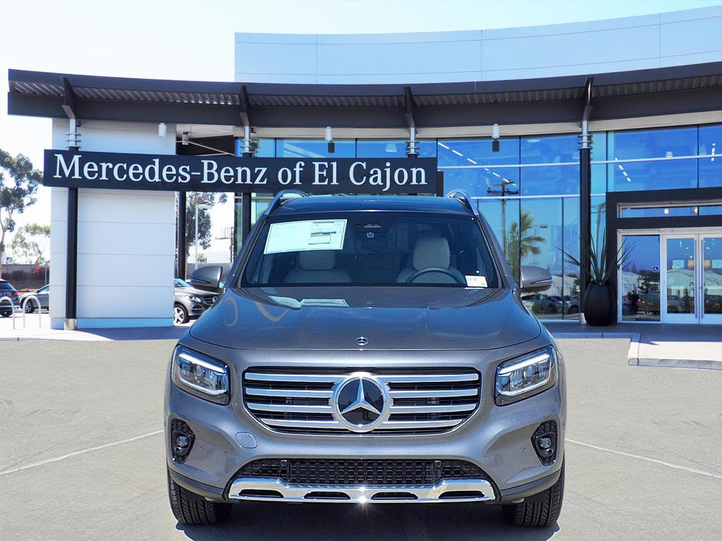 2026 Mercedes Benz GLB 250 photo 2