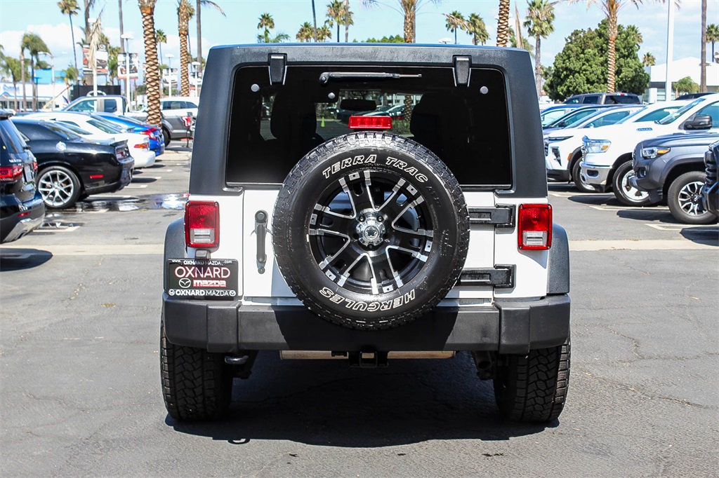 2016 Jeep Wrangler Unlimited Sport photo 4