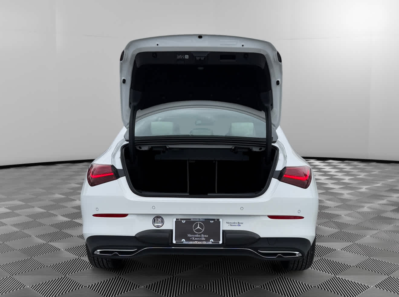 2025 Mercedes Benz CLA 250 4MATIC photo 4