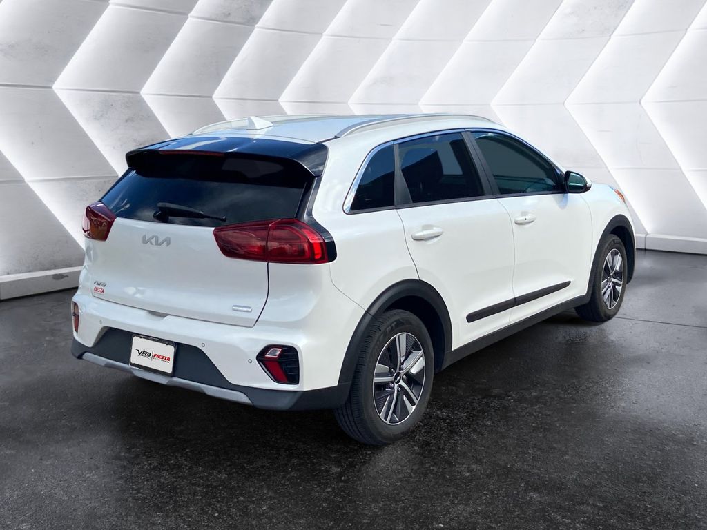2022 Kia Niro Plug-In Hybrid EX Premium photo 4