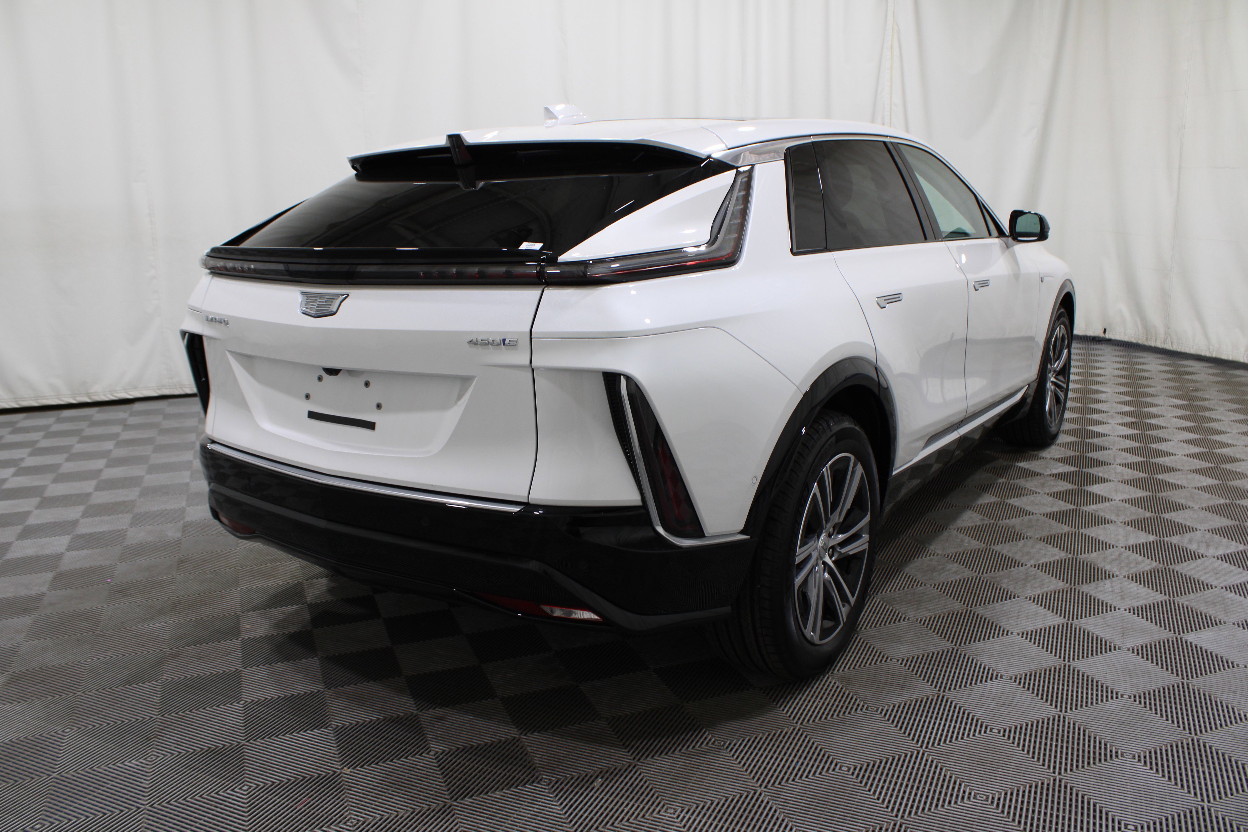 2025 Cadillac Lyriq Luxury photo 21