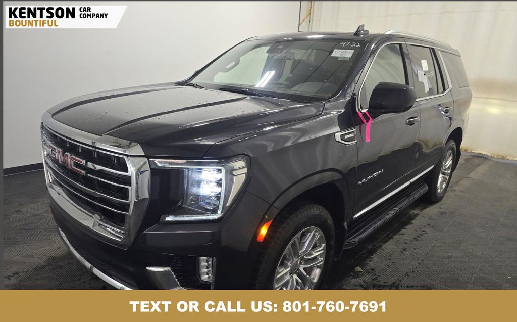 2023 GMC Yukon SLT's photo
